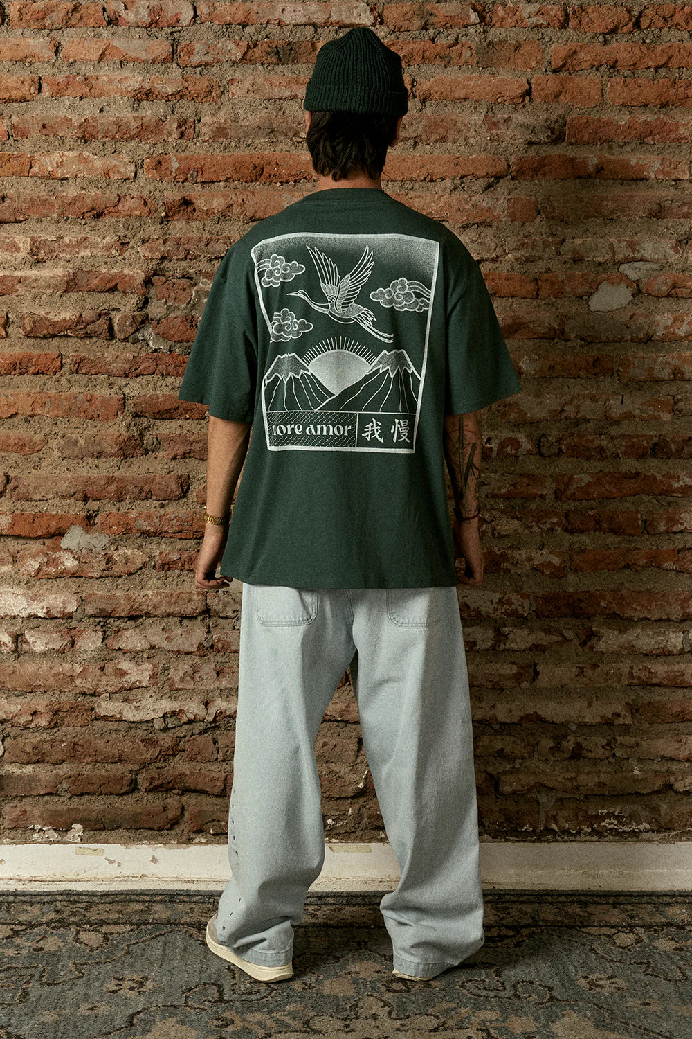 Polera Swan Stamp Verde Dime Danko - More Amor