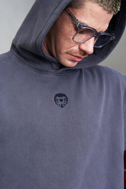 POLERON CON GORRO ISO GRIS