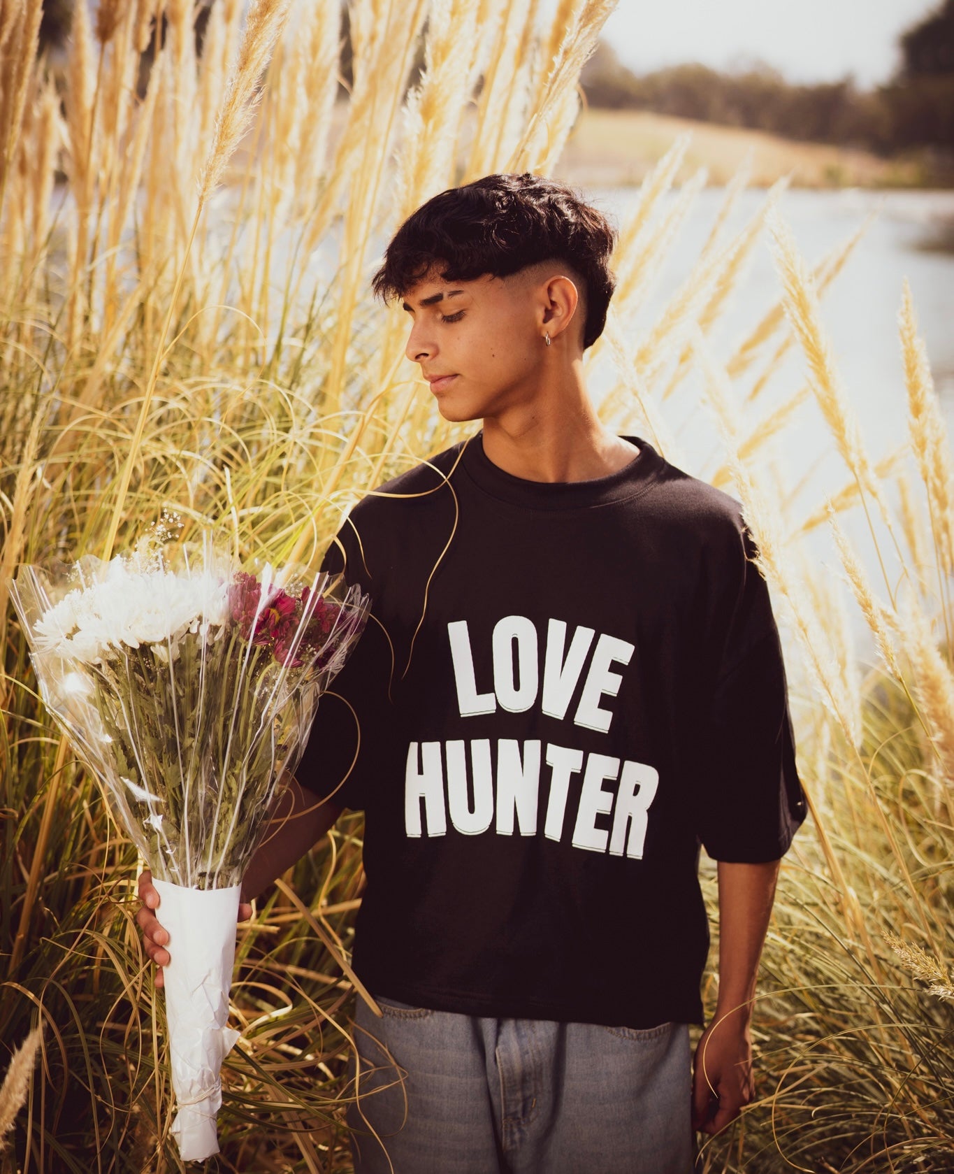 POLERA LOVE HUNTER NEGRA