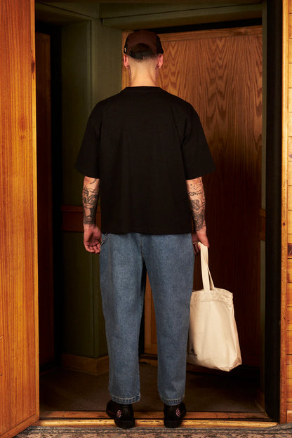 T-Shirt More Amor Negra  Boxy Fit