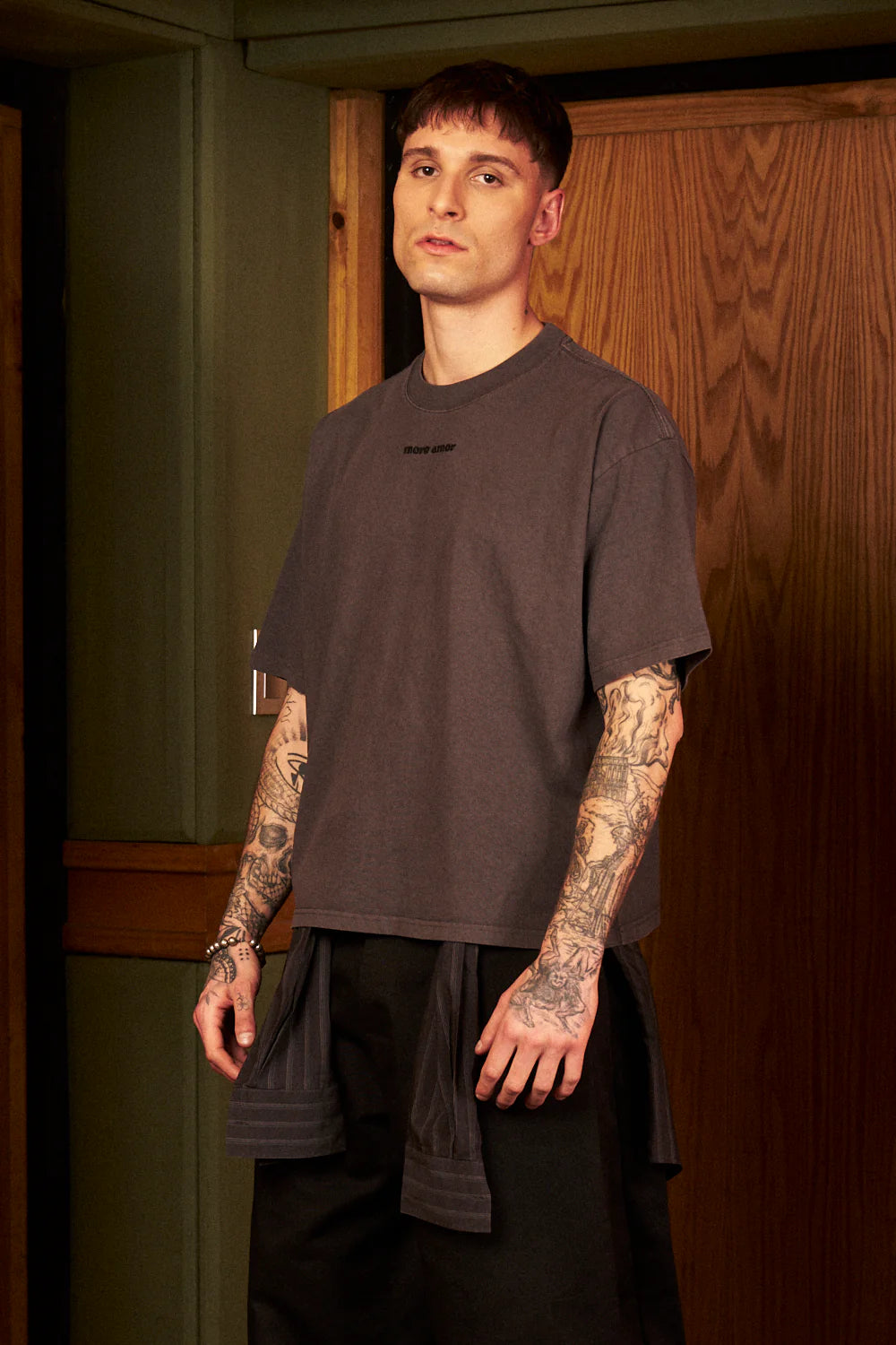 T-Shirt More Amor Gray Boxy Fit