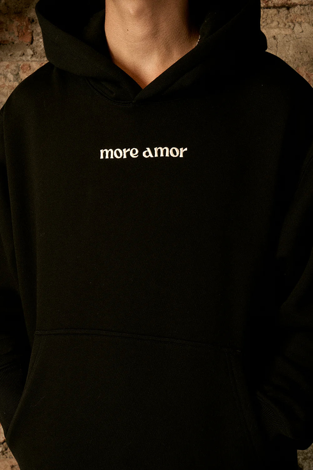Polerón con Gorro Written Negro - More Amor